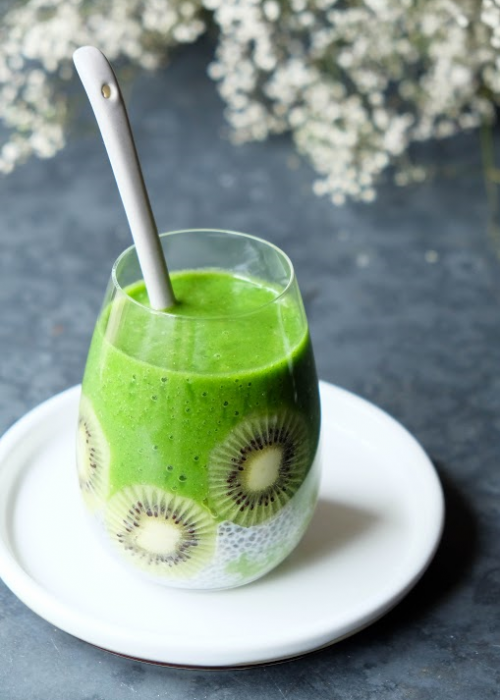 green-goddess-smoothie-cup-2